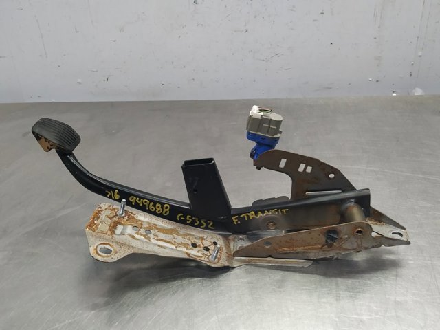 Obudowa filtra paliwa AV612467AF FORD