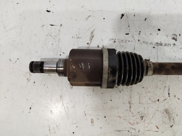 Półoś napędowa przednia lewa AV613B437CC FORD