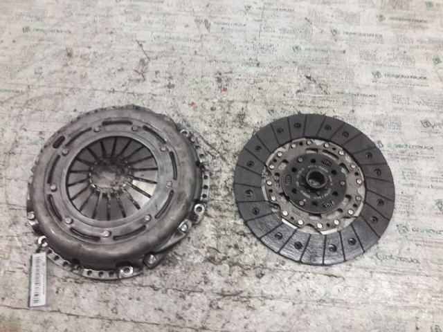 AV617563CB Ford