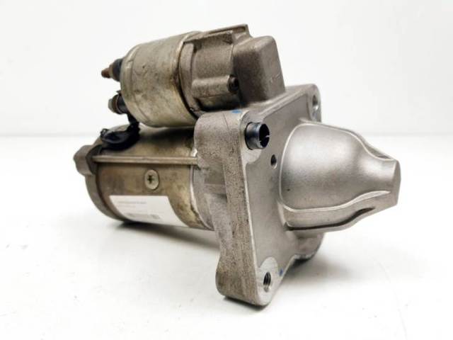 AV6N11000GB Ford