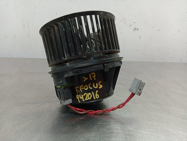AV6N18456AA Ford