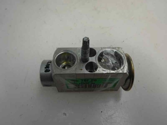 AV6N19849AB Ford