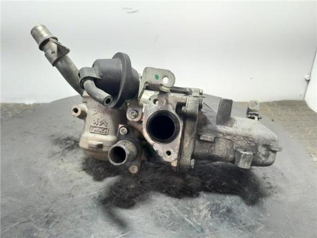 Chłodnica układu recyrkulacji spalin EGR  AV6Q9U433AA FORD