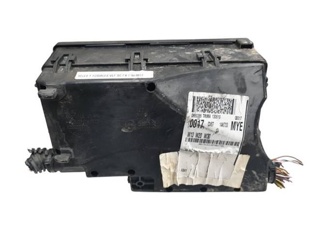 AV6T14A142AB Ford