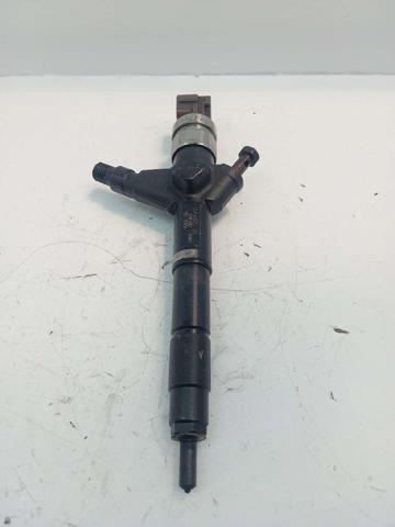 Wtryskiwacz paliwa AW400AW4 NISSAN