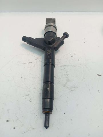 Wtryskiwacz paliwa AW400AW4 NISSAN