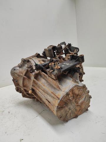 Mechaniczna skrzynia biegów w komplecie Hyundai Santa Fe 1 SM