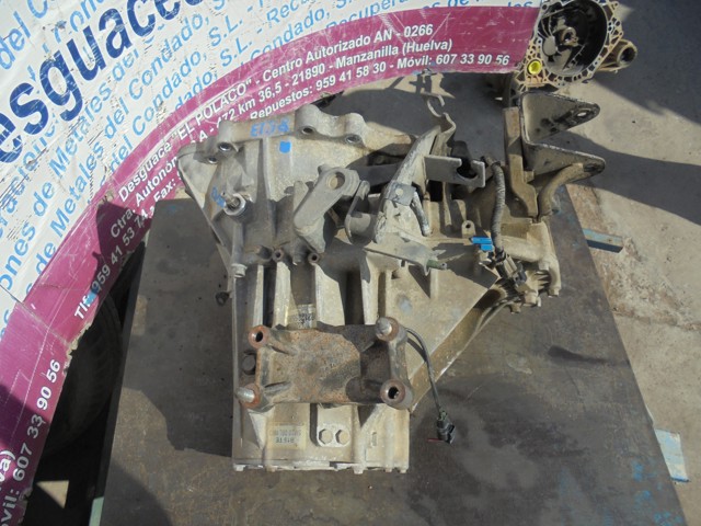 Mechaniczna skrzynia biegów w komplecie Hyundai Santa Fe 1 SM