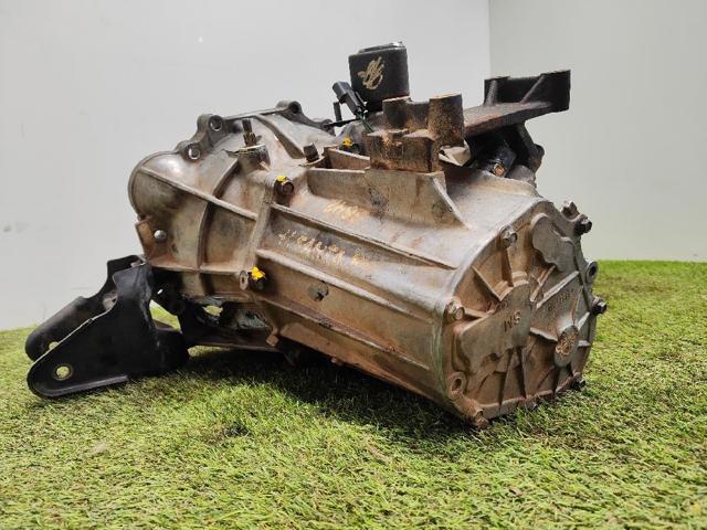 Mechaniczna skrzynia biegów w komplecie Hyundai Santa Fe 1 SM