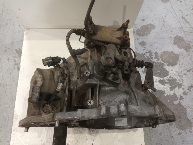 Mechaniczna skrzynia biegów w komplecie Hyundai Santa Fe 1 SM