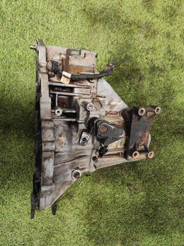 Mechaniczna skrzynia biegów w komplecie Hyundai Santa Fe 1 SM