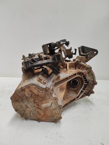 Mechaniczna skrzynia biegów w komplecie Hyundai Santa Fe 1 SM