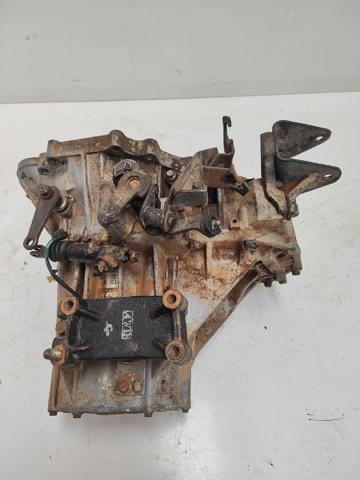 Mechaniczna skrzynia biegów w komplecie Hyundai Santa Fe 1 SM