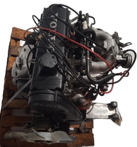 Silnik w komplecie Volvo 340/360 343, 345