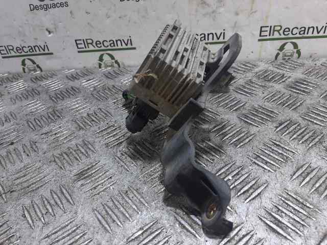 B2110017758 Ford