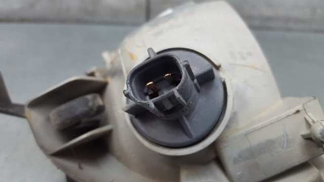 Kierunkowskaz lewy Mazda 323 BJ