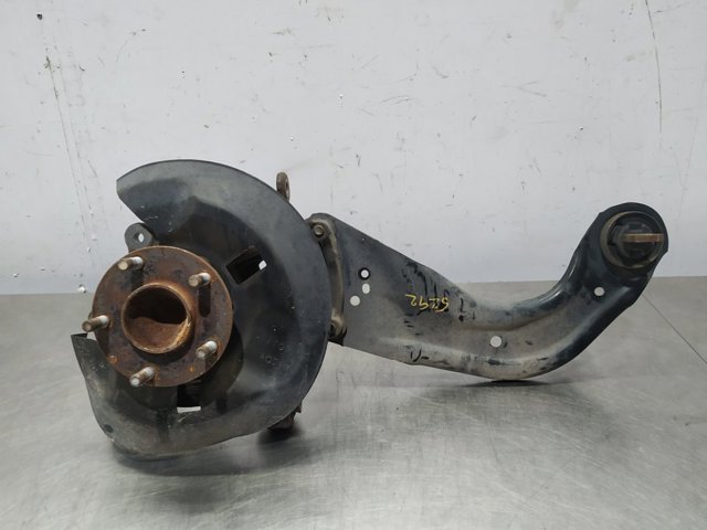 Piasta tylna B45A2615X MAZDA