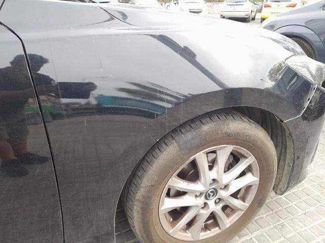 Błotnik przedni prawy B45A52111B MAZDA