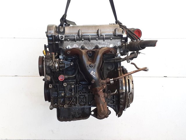 Silnik w komplecie Mazda 323 BG