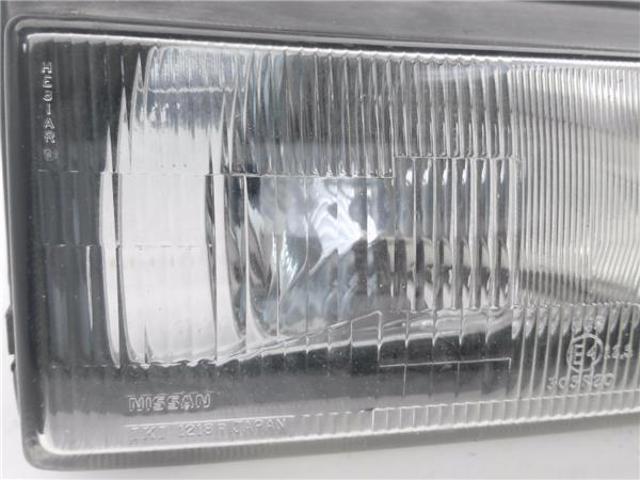 Reflektor prawy Nissan Sunny 3 N14