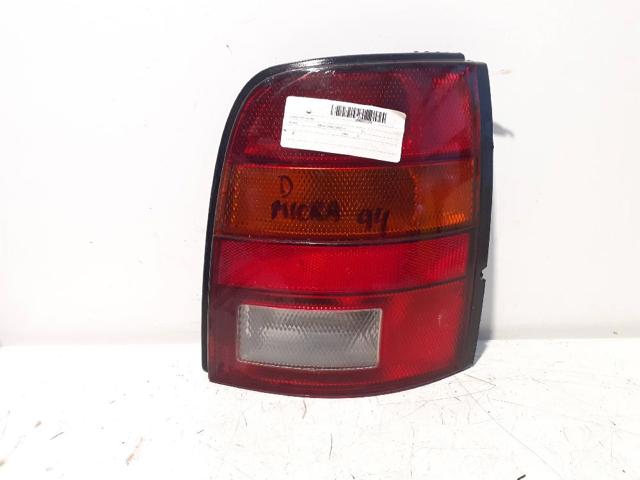 Lampa zespolona tylna prawa B65505F301 NISSAN