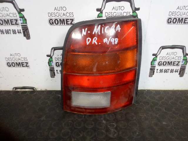 Lampa zespolona tylna prawa B65505F301 NISSAN