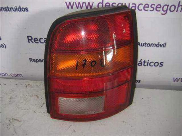 Lampa zespolona tylna prawa B65505F301 NISSAN