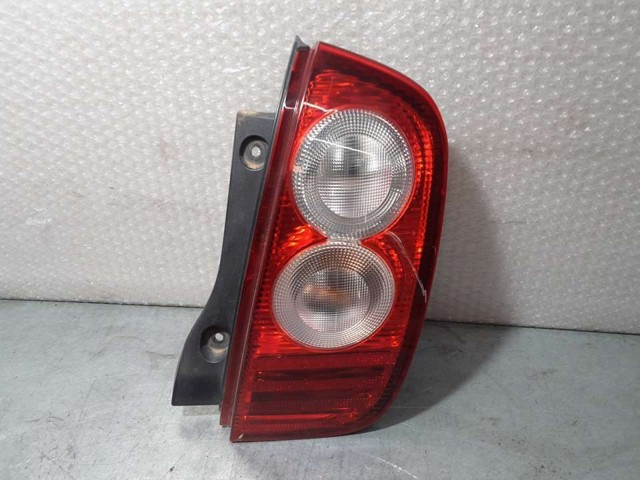 Lampa zespolona tylna prawa B6550AX720 NISSAN