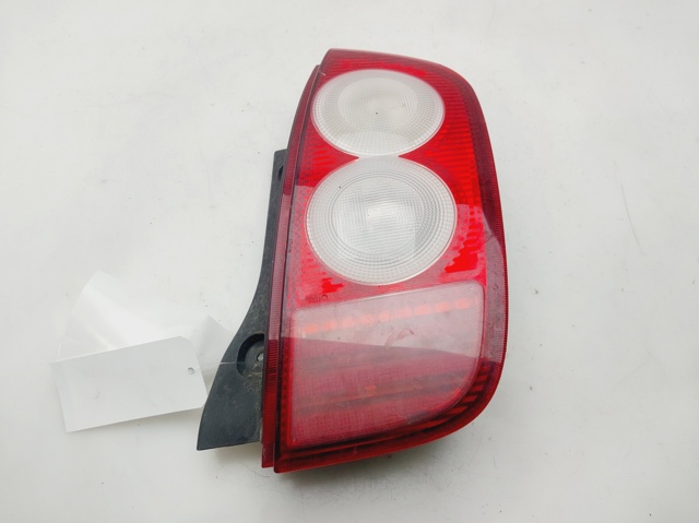 Lampa zespolona tylna prawa B6550AX720 NISSAN