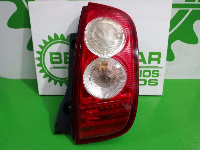 Lampa zespolona tylna prawa B6550AX720 NISSAN