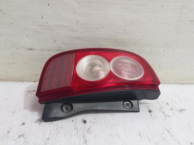 Lampa zespolona tylna lewa B6555AX720 NISSAN