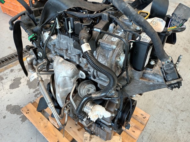 Silnik w komplecie Ford Focus 4 HP