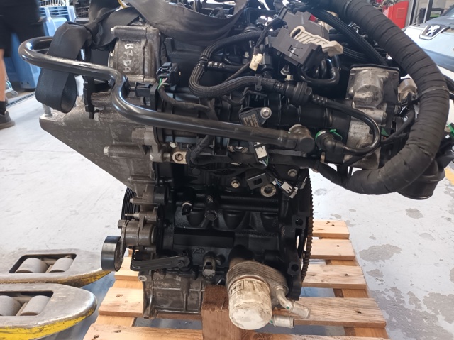 Silnik w komplecie Ford Focus 4 HP