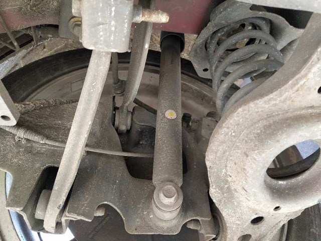 Amortyzator tylny BBM228910D MAZDA