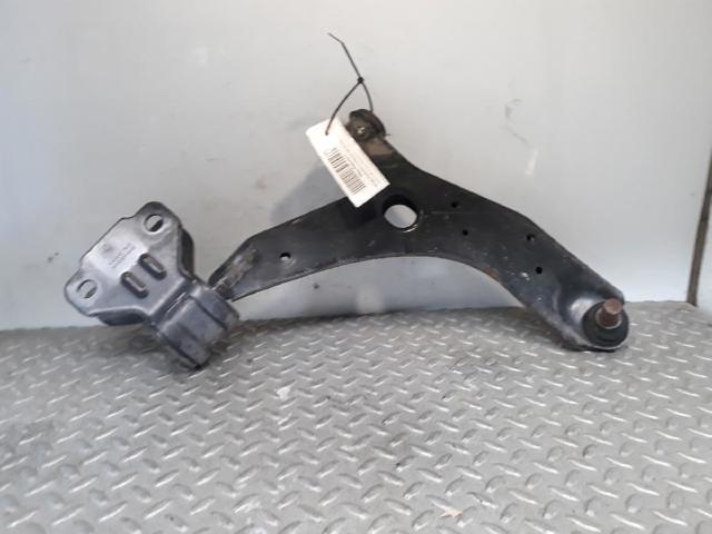 Wahacz zawieszenia przedniego dolny prawy BBM234300 MAZDA