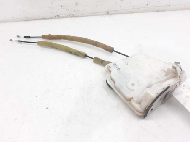 Zamek drzwi tylnych prawych BBM472310A MAZDA