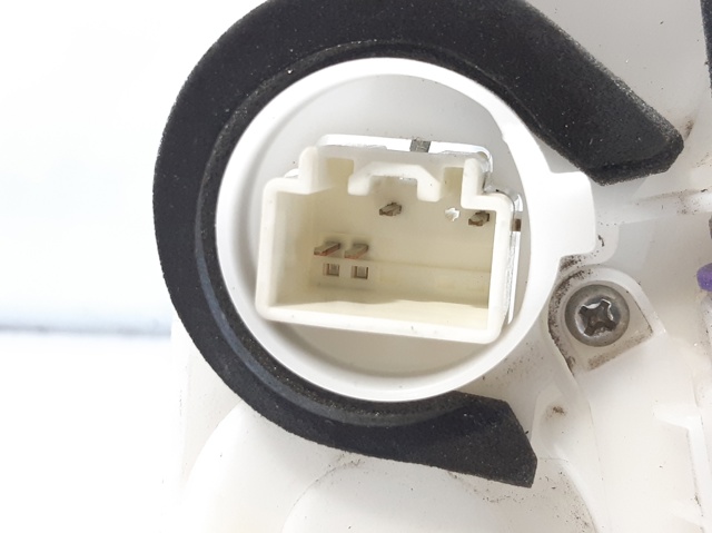 Zamek drzwi tylnych lewych Mazda 3 BL