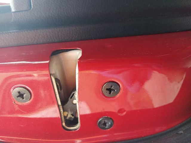 Kupić Zamek drzwi przednich lewych Mazda 3  BL w dobrej cenie