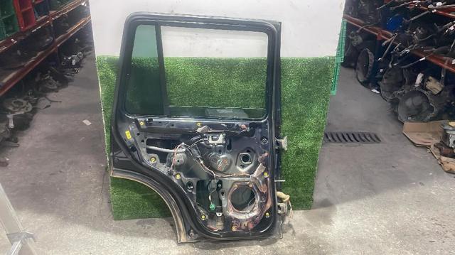 Drzwi tylne lewe BFA490170 LAND ROVER