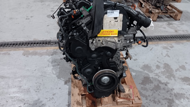 Silnik w komplecie BH01 PEUGEOT