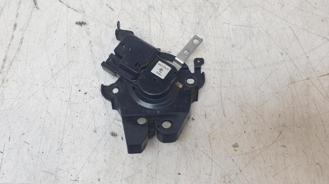 Zamek klapy bagażnika (3/5 drzwi tylnych) Mazda 3 BL