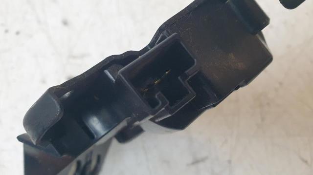 Zamek klapy bagażnika (3/5 drzwi tylnych) Mazda 3 BL