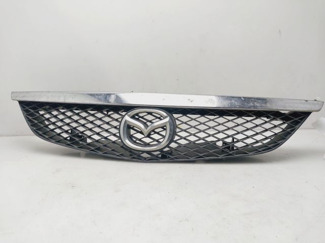 Atrapa grill Mazda 323
