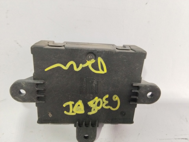 Blok komfortu przednich drzwi BJ3214D618AC LAND ROVER