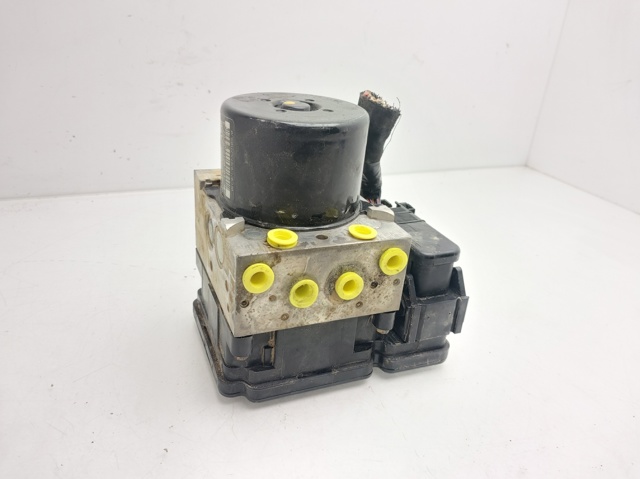 BJ322C405AG Land Rover