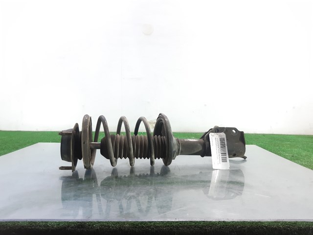 Amortyzator przedni prawy BJ3D34700C MAZDA