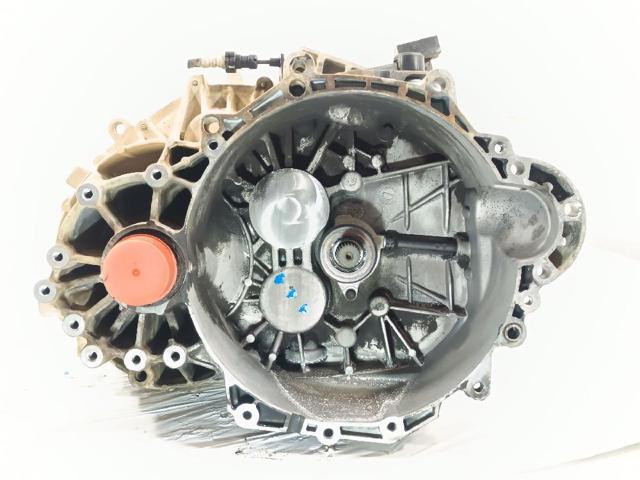 Mechaniczna skrzynia biegów w komplecie BJ3R7002BA LAND ROVER
