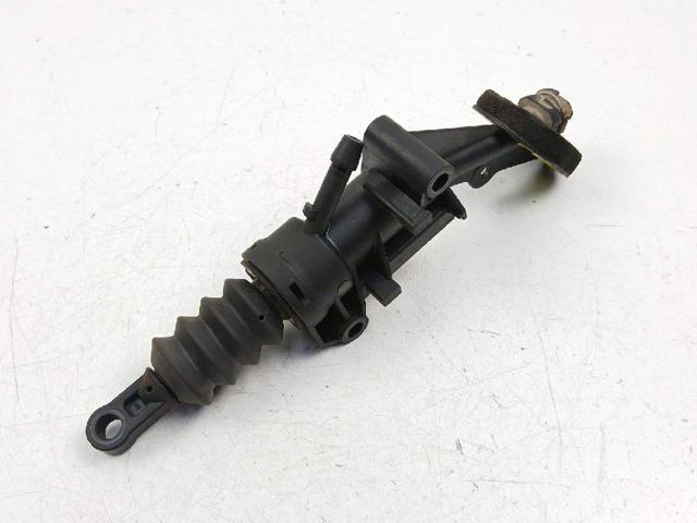 Cylinder sprzęgła główny BK217A543BB FORD