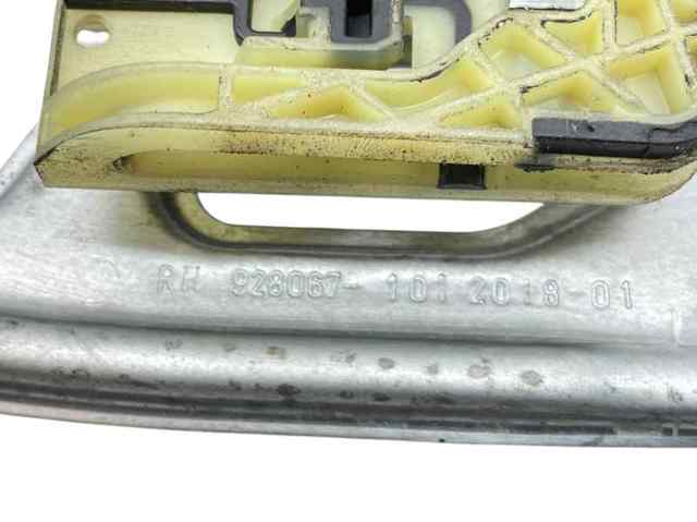 Mechanizm podnoszenia szyby drzwi przednich prawych BK31V23200BF FORD