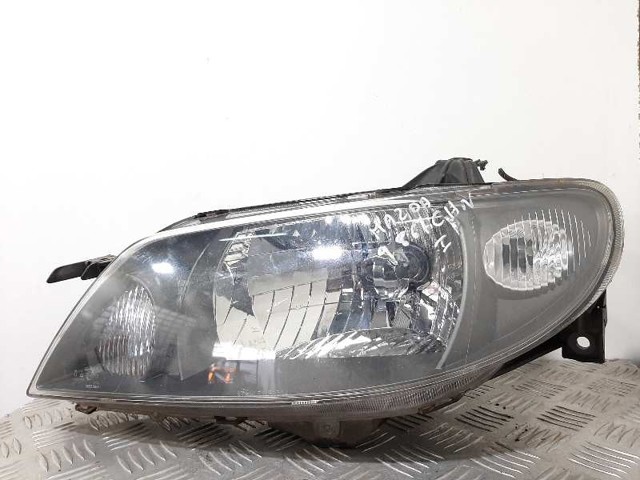 Reflektory Mazda 323